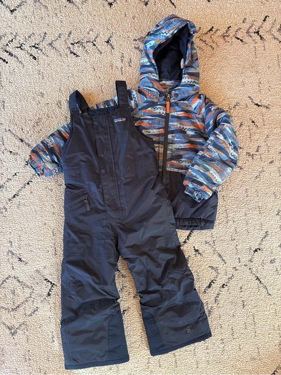 Patagonia Other - Patagonia Kids' Jacket and  Snow Bibs/ overalls (4T) EUC
